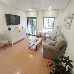 https://apartamento-los-jardines-de-la-magdalena.es-andalucia.com